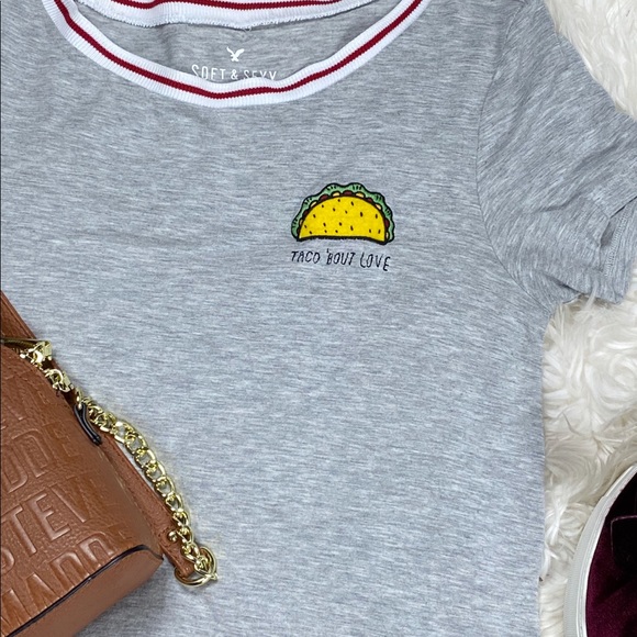 American Eagle | Soft & Sexy "Taco Bout Love" Tee - Picture 2 of 5